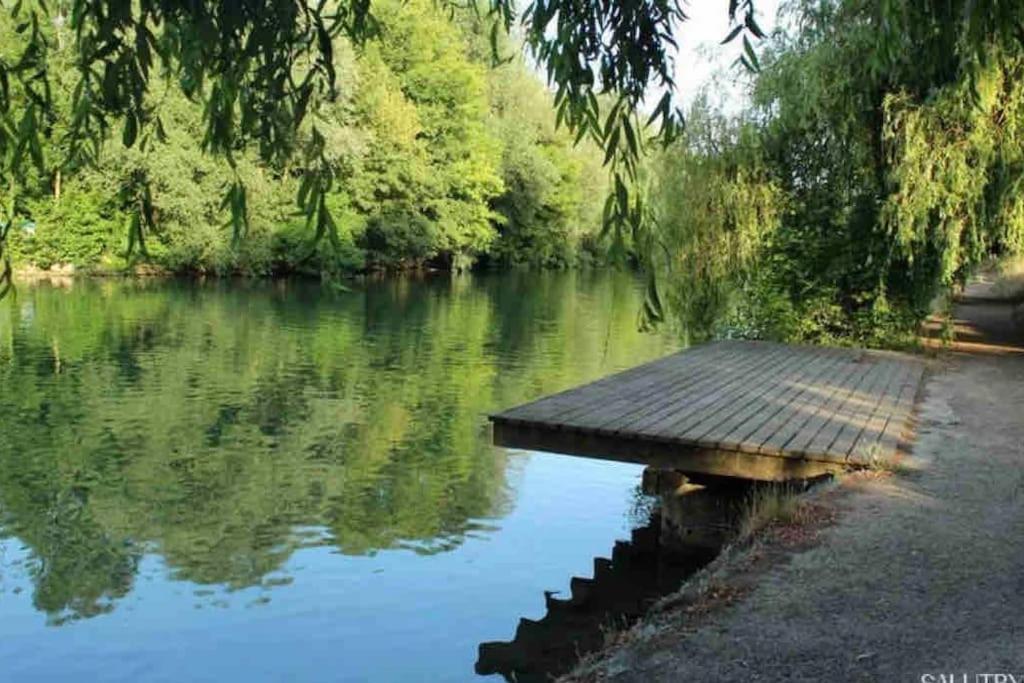 «  La Petite Maison » ....Des Grands Espaces... Saint-Maur-des-Fossés Exteriér fotografie